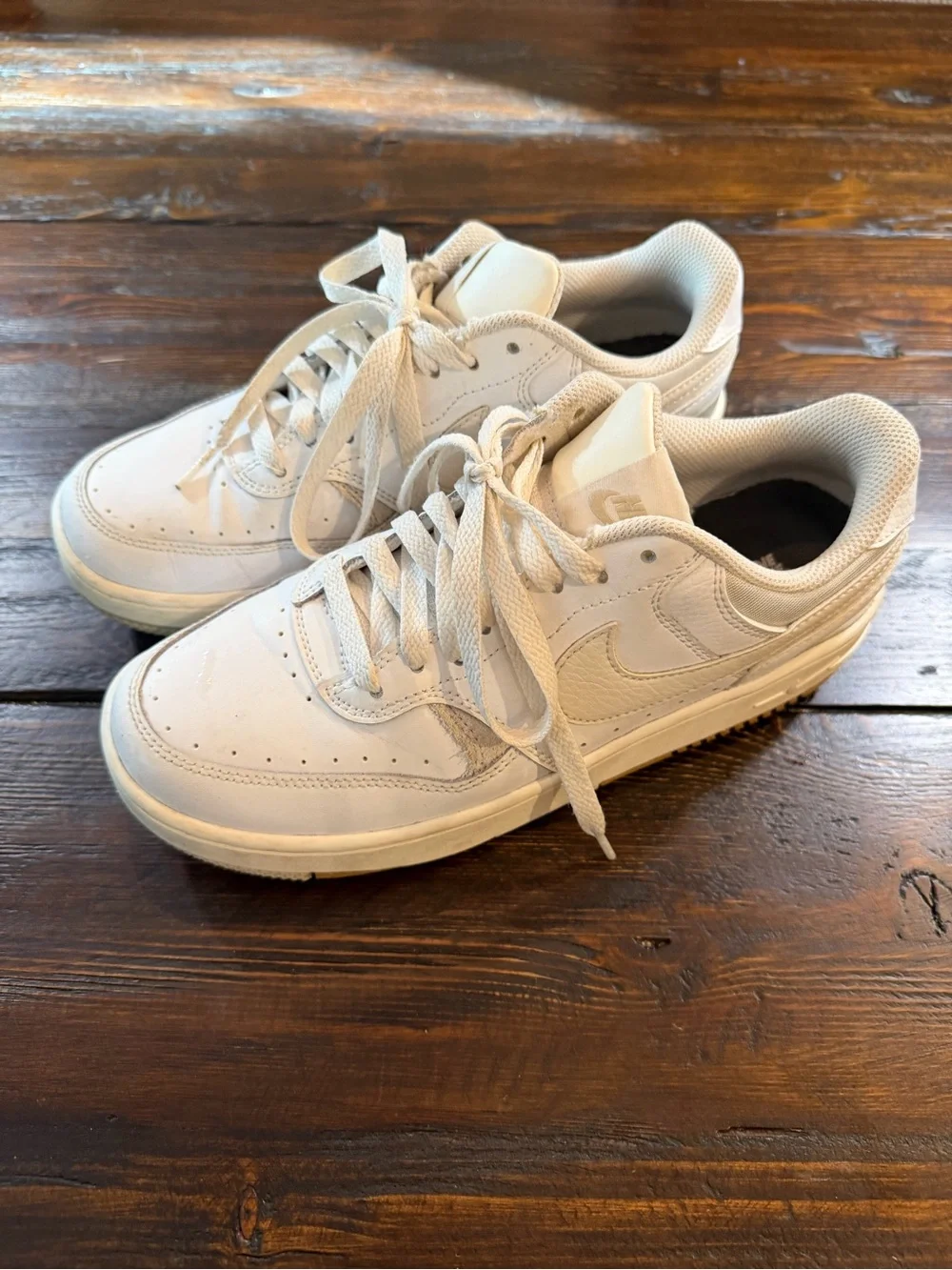 Nike Air Force Off-White/Cream Low-Top Sneakers - size 7.5